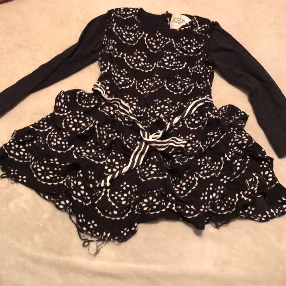 Girls dress